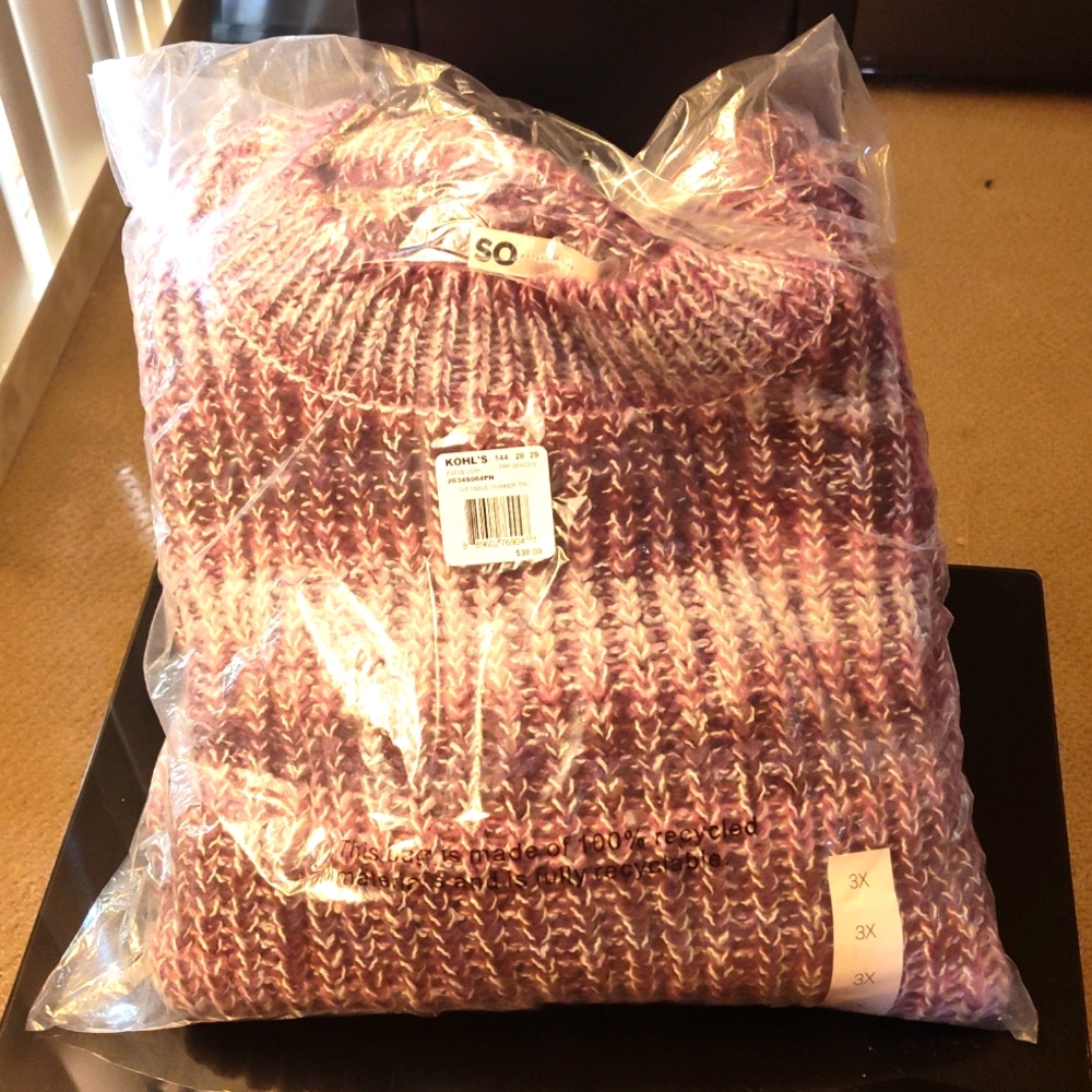 Beautiful soft violet and white sweater